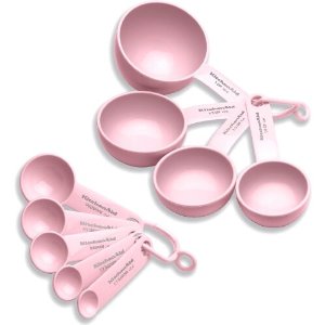 Pink measuring tools: cups and spoons