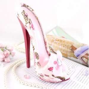 Pink Roses Floral Stiletto Heel Shoe phone holder for iPhone / Samsung Galaxy SII / HTC & more