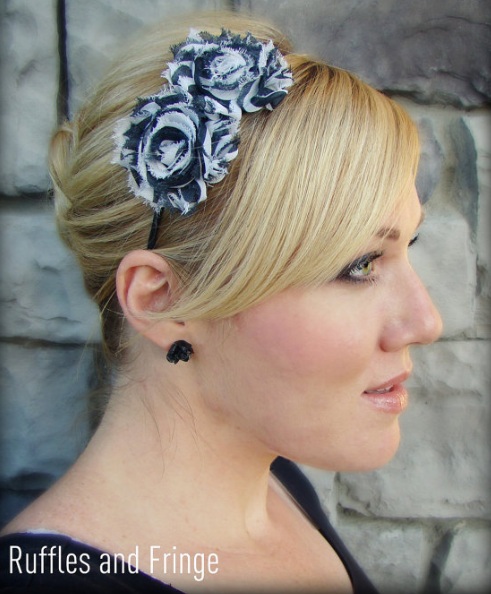 Elegant hair accessories: Shabby chic floral headband - good for weddings